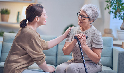 Assisted Living vs. Memory Care - What's the Difference? - Heritage Hills Memory  Care